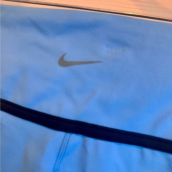 Nike Dri-FIT Light Blue Activewear - Picture 6 of 7